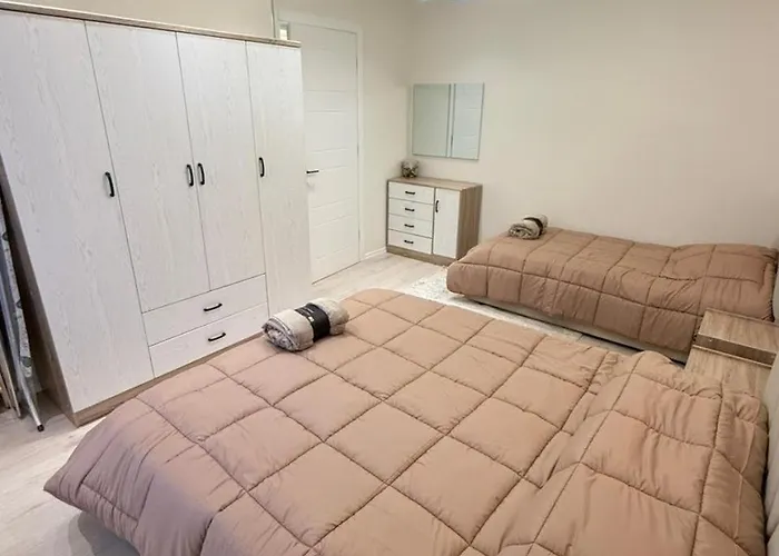 Modern Near Rtsh Center Apartment